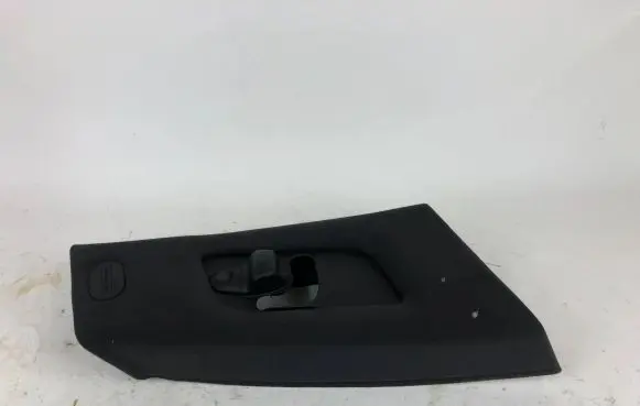 Maserati Ghibli (B) pillar trim (top) 06700890780 M156M157 300TT20170