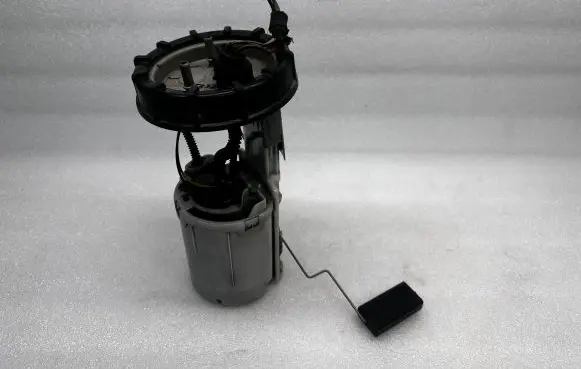 Audi A6 Allroad C5 In-tank fuel pump 4B0919050D