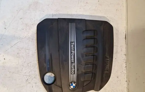 BMW 7 F01 F02 F03 F04 Engine cover (trim) 8510365 11252010 7006575