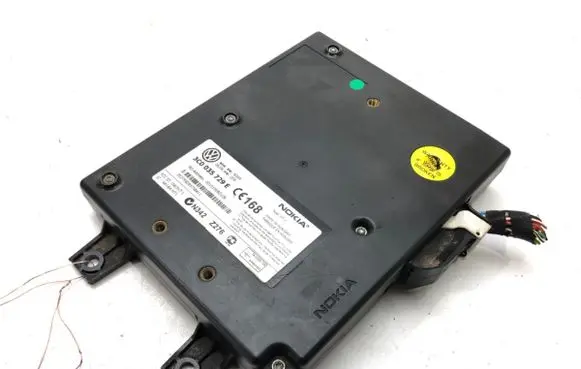 Volkswagen PASSAT B6 Bluetooth control unit module 3C0035729E