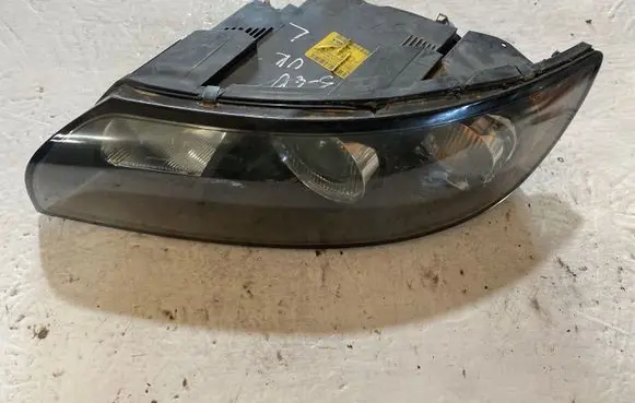 Volvo S40 Headlight/headlamp 30698879 0301198601