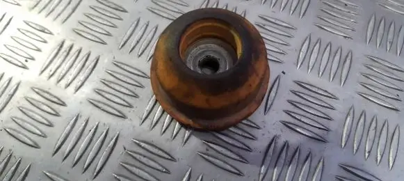 Volkswagen PASSAT B5.5 Coil spring mount 3b7412377a