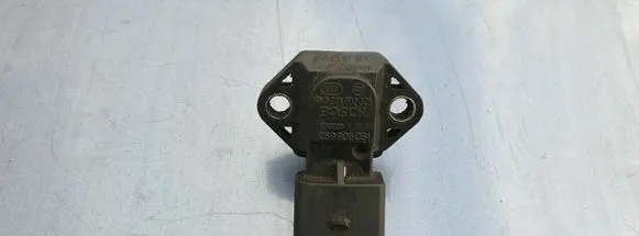 Audi A6 S6 C5 4B Air pressure sensor 0281002326
