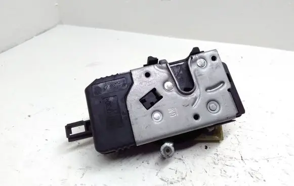 Opel Signum Front door lock 13157763