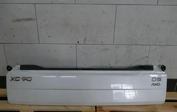 Volvo XC90 Truck tailgate 
