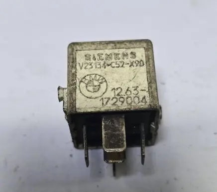 BMW 3 E46 Other relay 12631729004 V23134C52X90