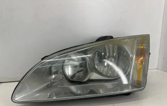 Ford Focus Headlight/headlamp 4M5113W030AD