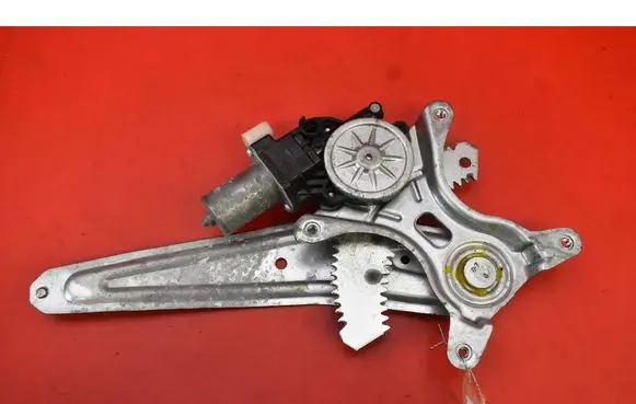 Suzuki Grand Vitara I Rear door window regulator with motor 8353061M00