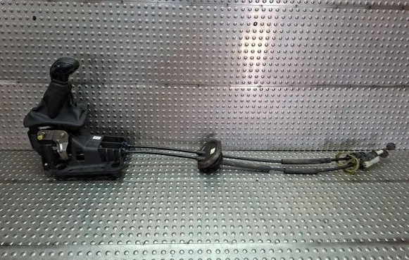 Peugeot 208 I Gear shifter/selector S26309568 9676190280
