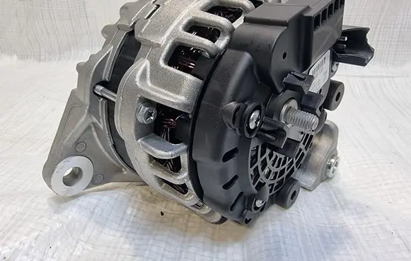 Fiat Ducato Generator/alternator 504385138