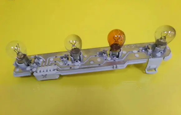 Skoda Fabia Mk1 (6Y) Tail light bulb cover holder 6Y6945257