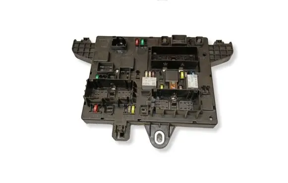 Opel Astra J Fuse module 13368652 2313
