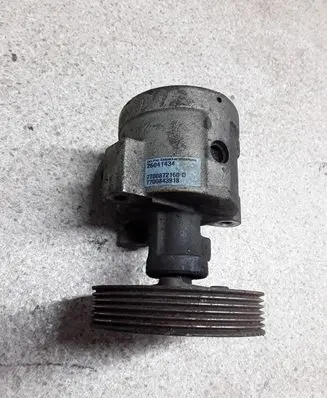 Volvo S40, V40 Power steering pump 7700872160D 7700872160 7700843918