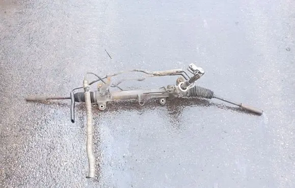 Toyota Corolla Verso AR10 Steering rack