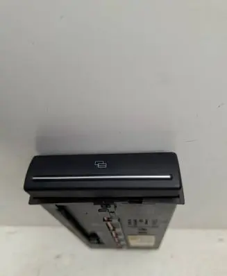 Audi A3 S3 8P Dashboard storage box/compartment 8P0941561