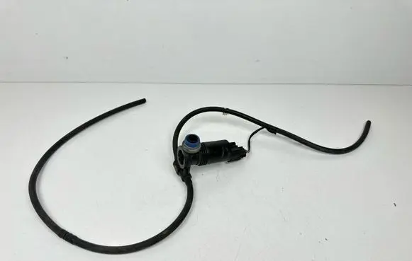 Land Rover Range Rover Evoque L538 Windscreen/windshield washer pump 105000700
