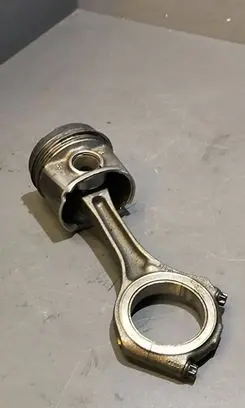 Audi Q7 4L Piston with connecting rod 78L57 059j