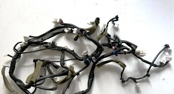 Subaru Forester SJ Panel wiring 81302SG221