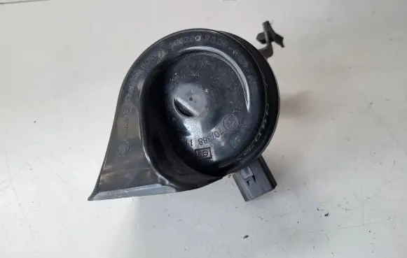 Volkswagen Tiguan Horn signal 5Q0951223H