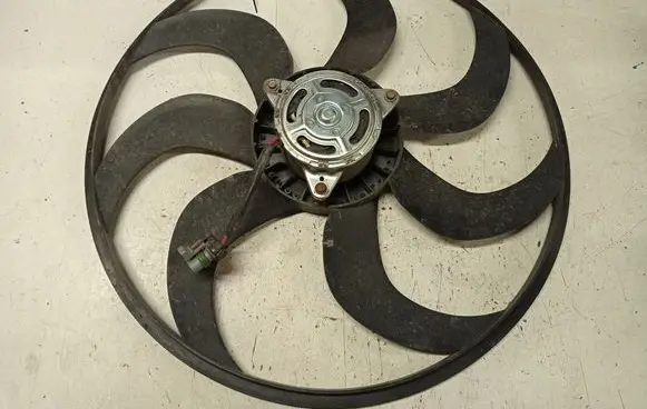 Jaguar XE Electric radiator cooling fan 3R152313 500123801000