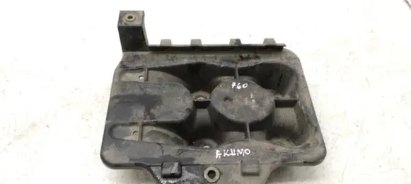 Battery tray