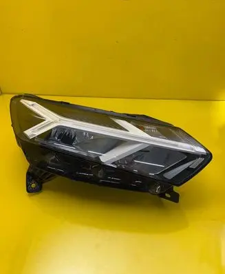 Dacia Sandero III Headlight/headlamp 260107920R