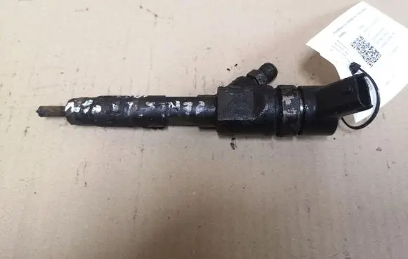 Renault Scenic III - Grand scenic III Fuel injector 0445110328