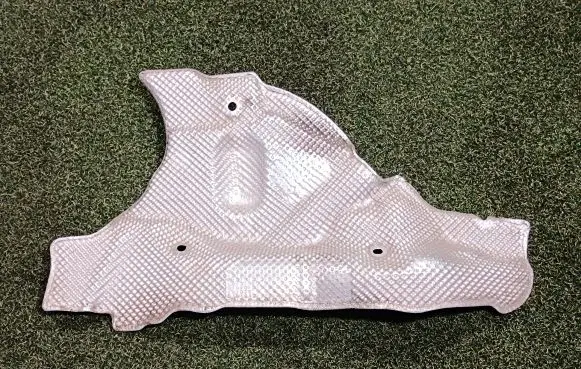 Porsche Cayenne (9Y0 9Y3) Heat shield in engine bay 4M0399300E