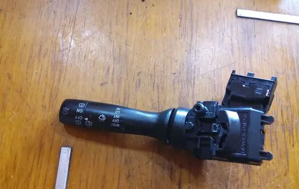 Citroen C1 Wiper control stalk 173848