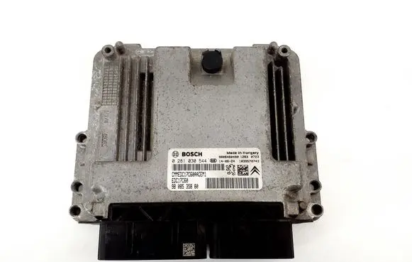 Peugeot 308 Engine control unit/module 9806460480 9808535880