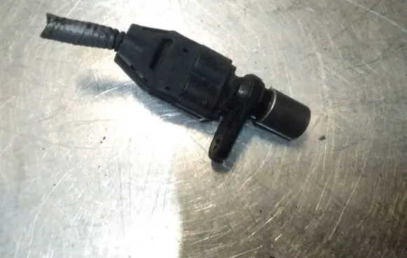 Toyota Corolla Verso AR10 Crankshaft position sensor 9091905042 0296001010