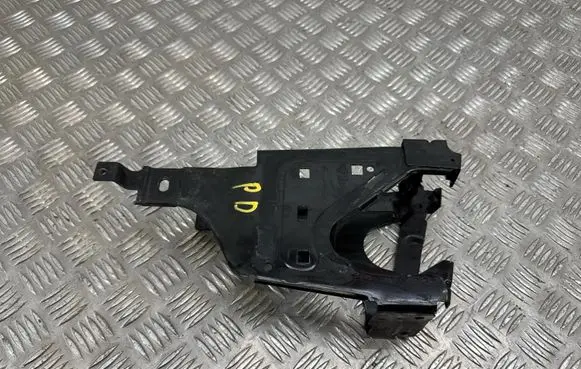 BMW 5 F10 F11 Engine bonnet/hood lock trim molding 8125806