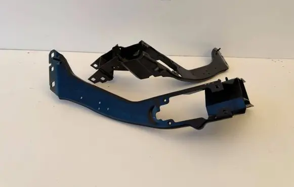 BMW 2 F45 Headlight/headlamp mounting bracket 7426633 7426634