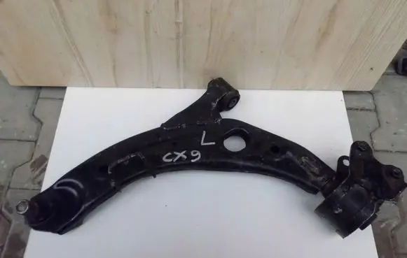 Mazda CX-3 Front lower control arm/wishbone 65566556