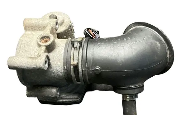 Volkswagen Polo IV 9N3 Throttle valve A2C53060088 03D133062E