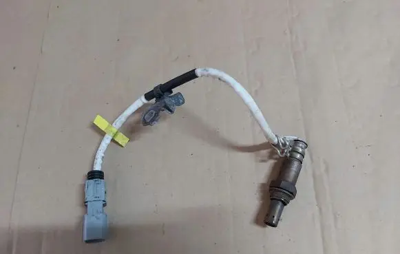 Toyota Prius Prime Lambda probe sensor 89465-47090