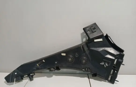 Audi Q7 4L Front bumper mounting bracket 4L0807284
