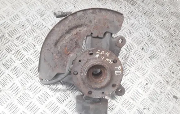 Peugeot 607 Front wheel hub spindle knuckle