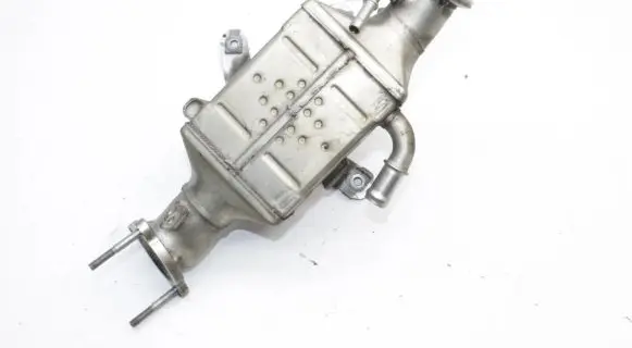 Audi Q5 SQ5 EGR valve cooler 059131508BM