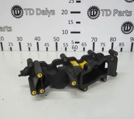 Audi Q3 8U Intake manifold 059129711AG