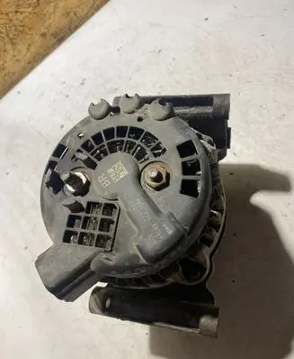 Opel Astra H Generator/alternator 13502986