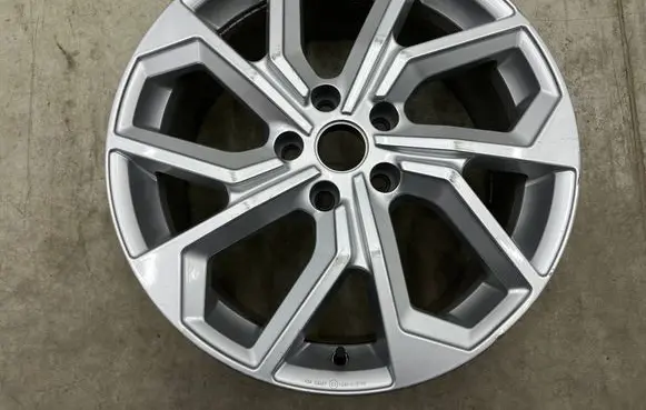MG ZS R19 alloy rim WI238519