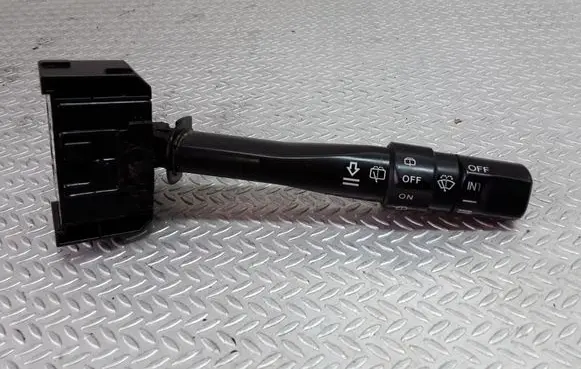 Honda CR-V Wiper control stalk M15888