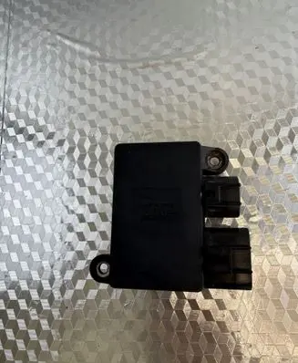 Mazda 6 Fan control module 4993003660