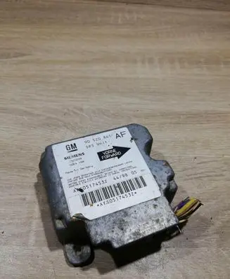 Opel Astra F Airbag control unit/module 90520841