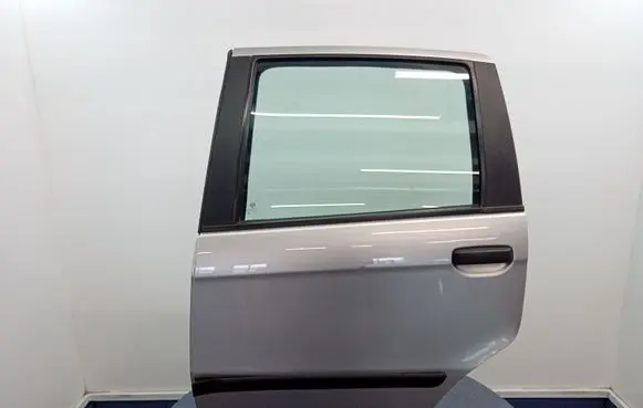 Fiat Idea Rear door