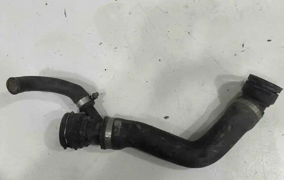 BMW 5 E60 E61 Engine coolant pipe/hose 7787452