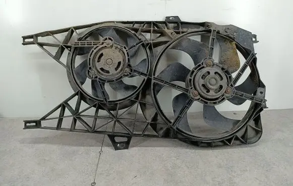 Opel Vivaro Electric radiator cooling fan 820066204293859272