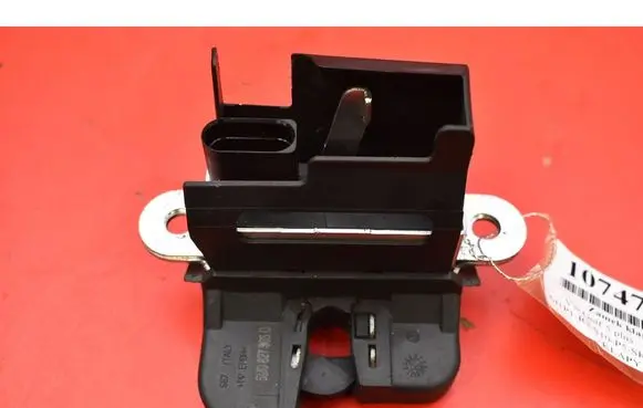 Volkswagen Golf Plus Tailgate/trunk/boot lock/catch/latch 5M0827505D