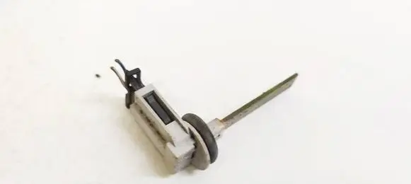 Volkswagen PASSAT B6 Interior temperature sensor 4B0820539